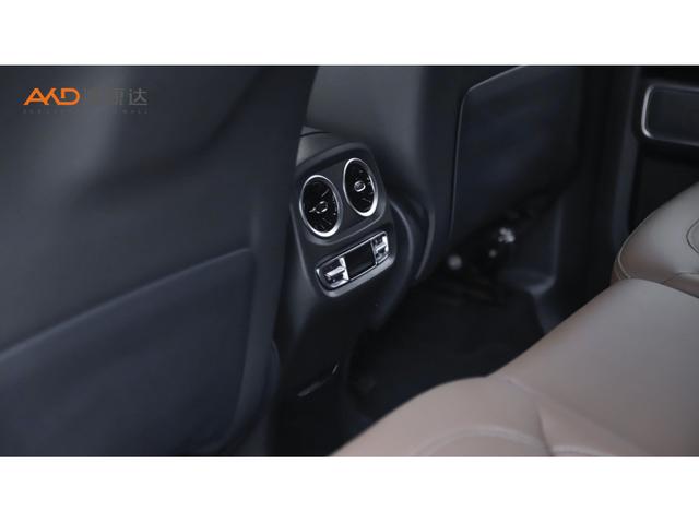 Mercedes-Benz G-Класс 2024 thumb 3
