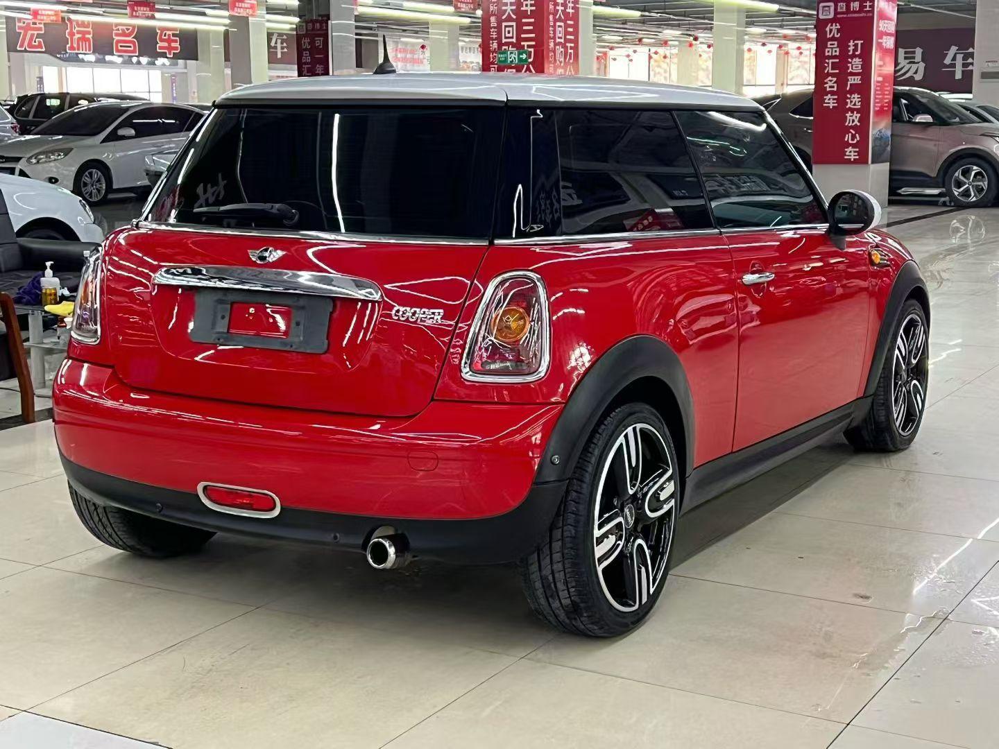 Mini Clubman 2010 thumb 4