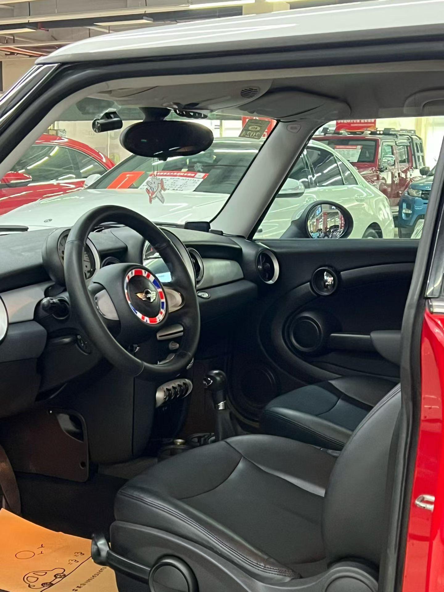 Mini Clubman 2010 thumb 7