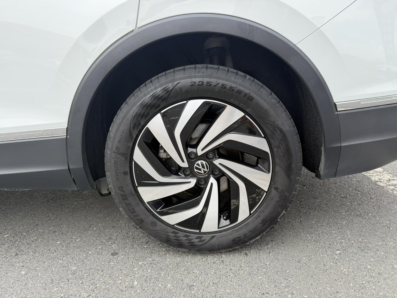 Volkswagen Tiguan 2023 thumb 5
