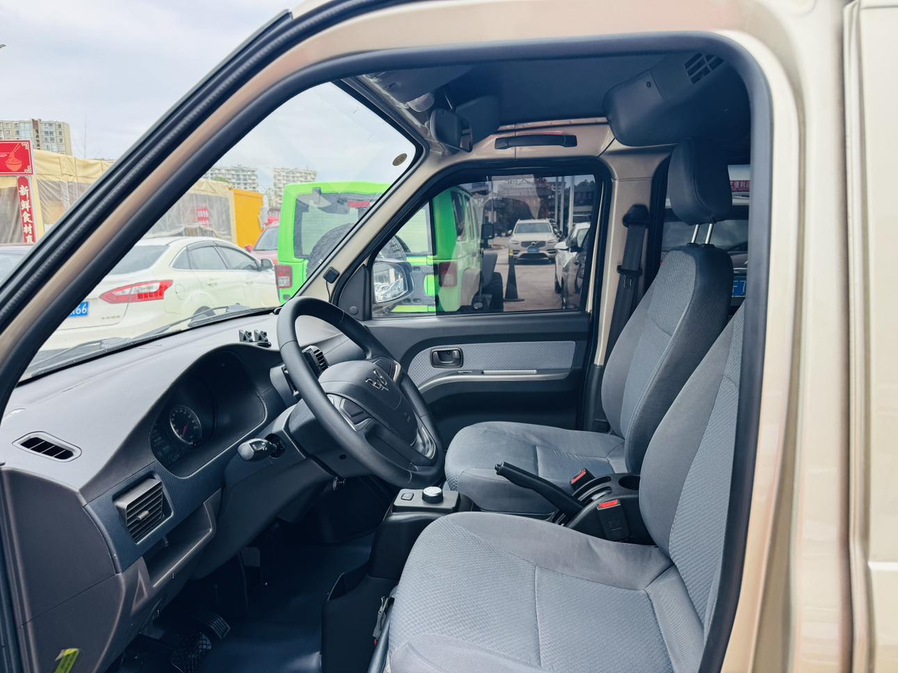 Wuling EV 2020 thumb 7