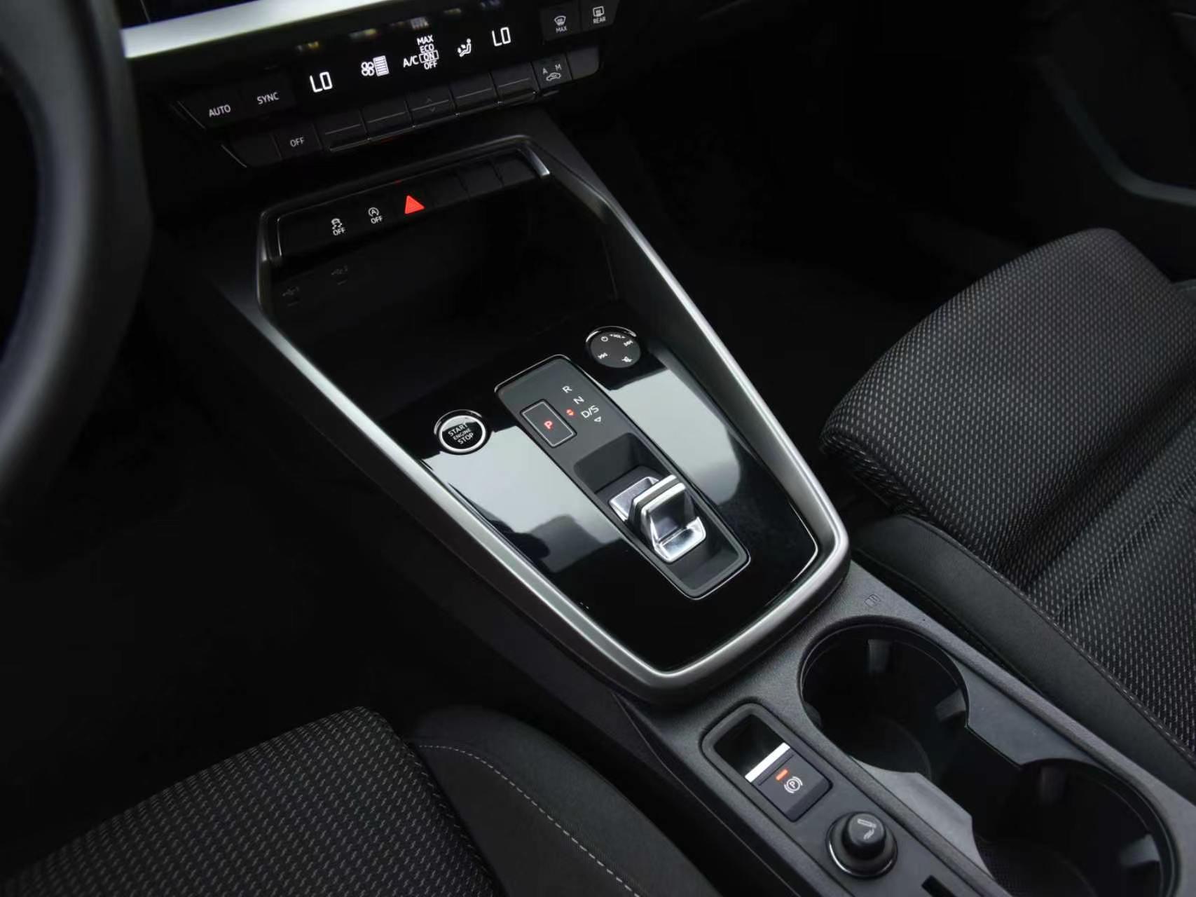 Audi A3 2024 thumb 9