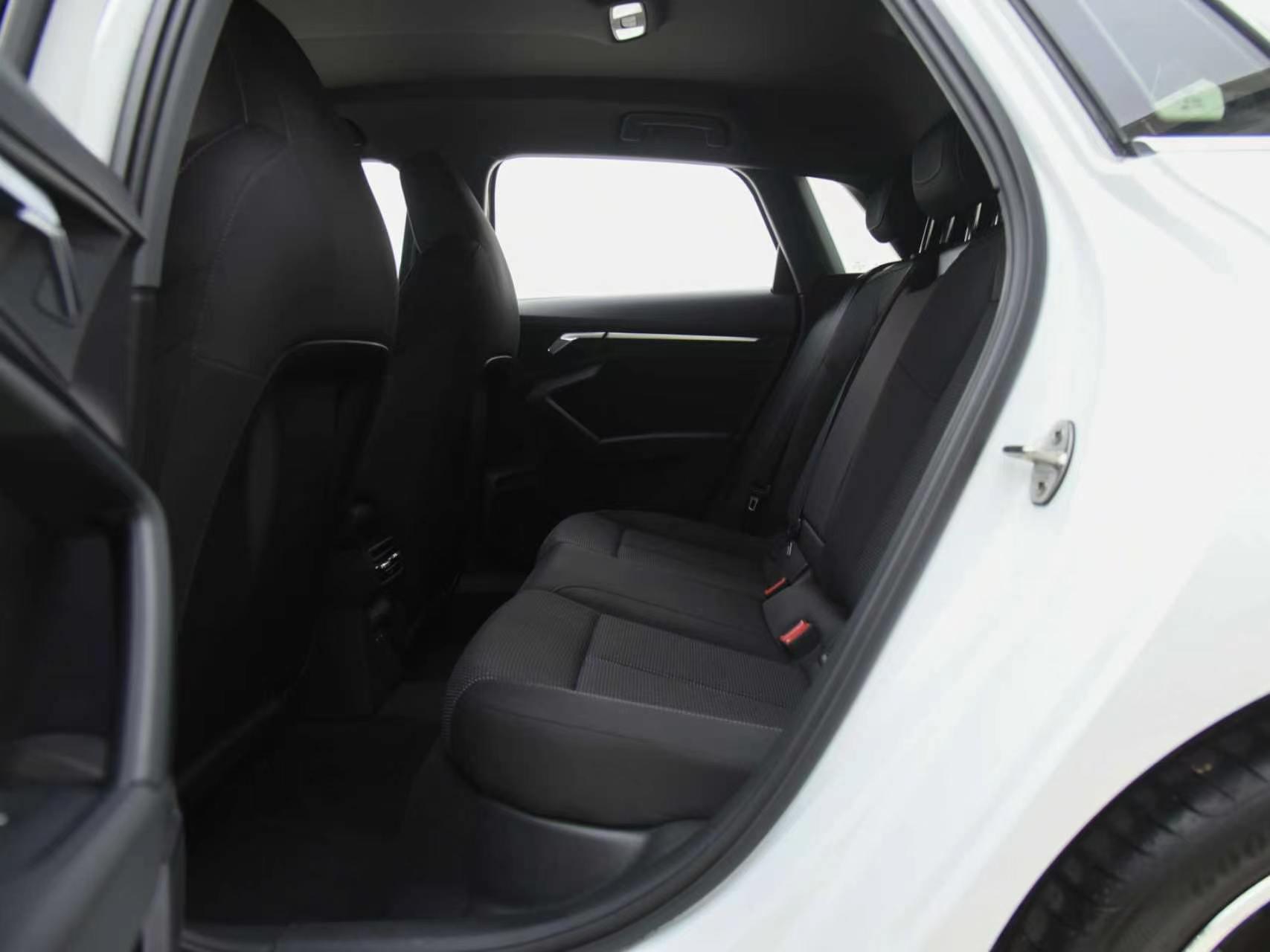 Audi A3 2024 thumb 11