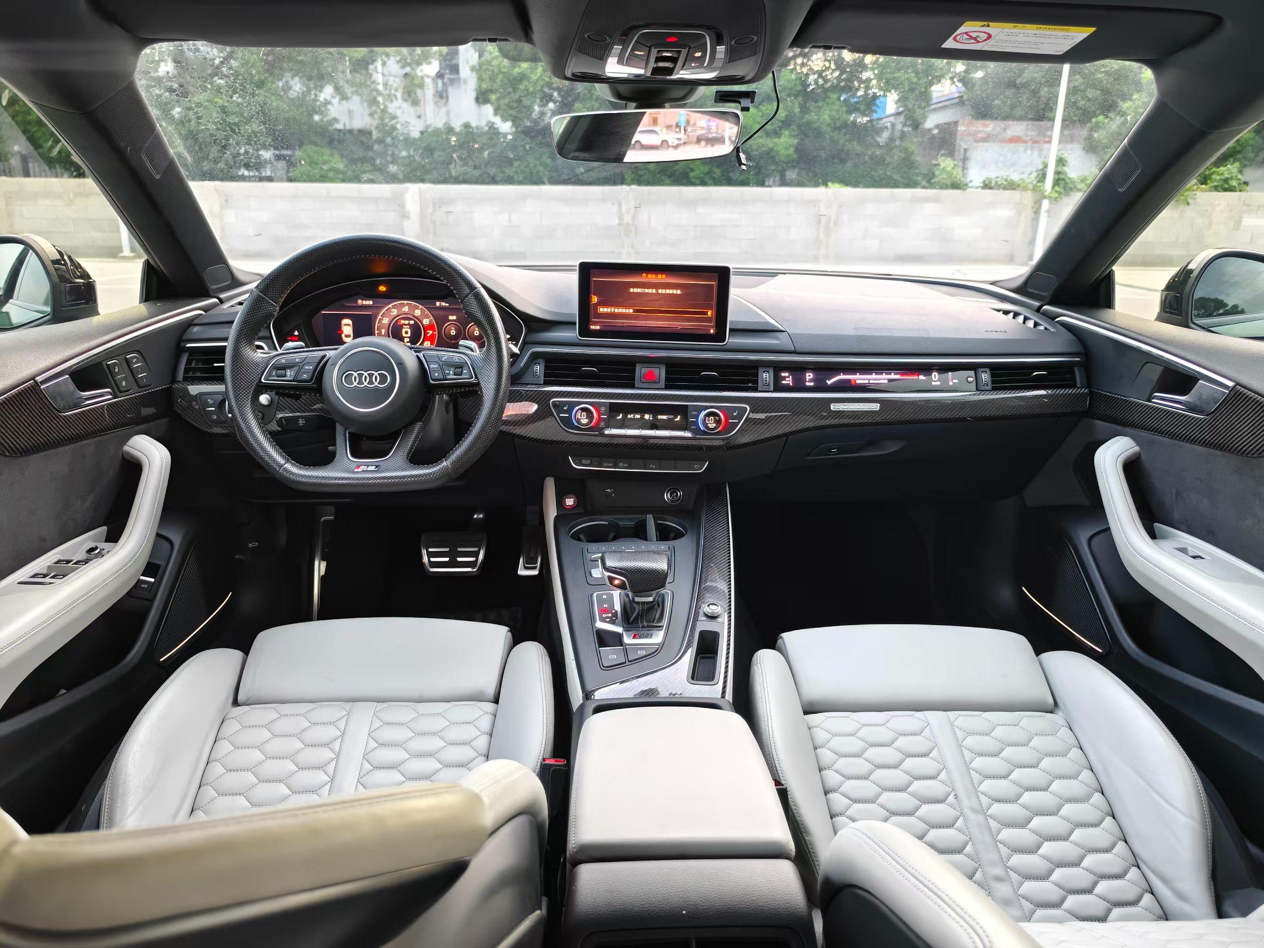 Audi RS 5 2019 thumb 6