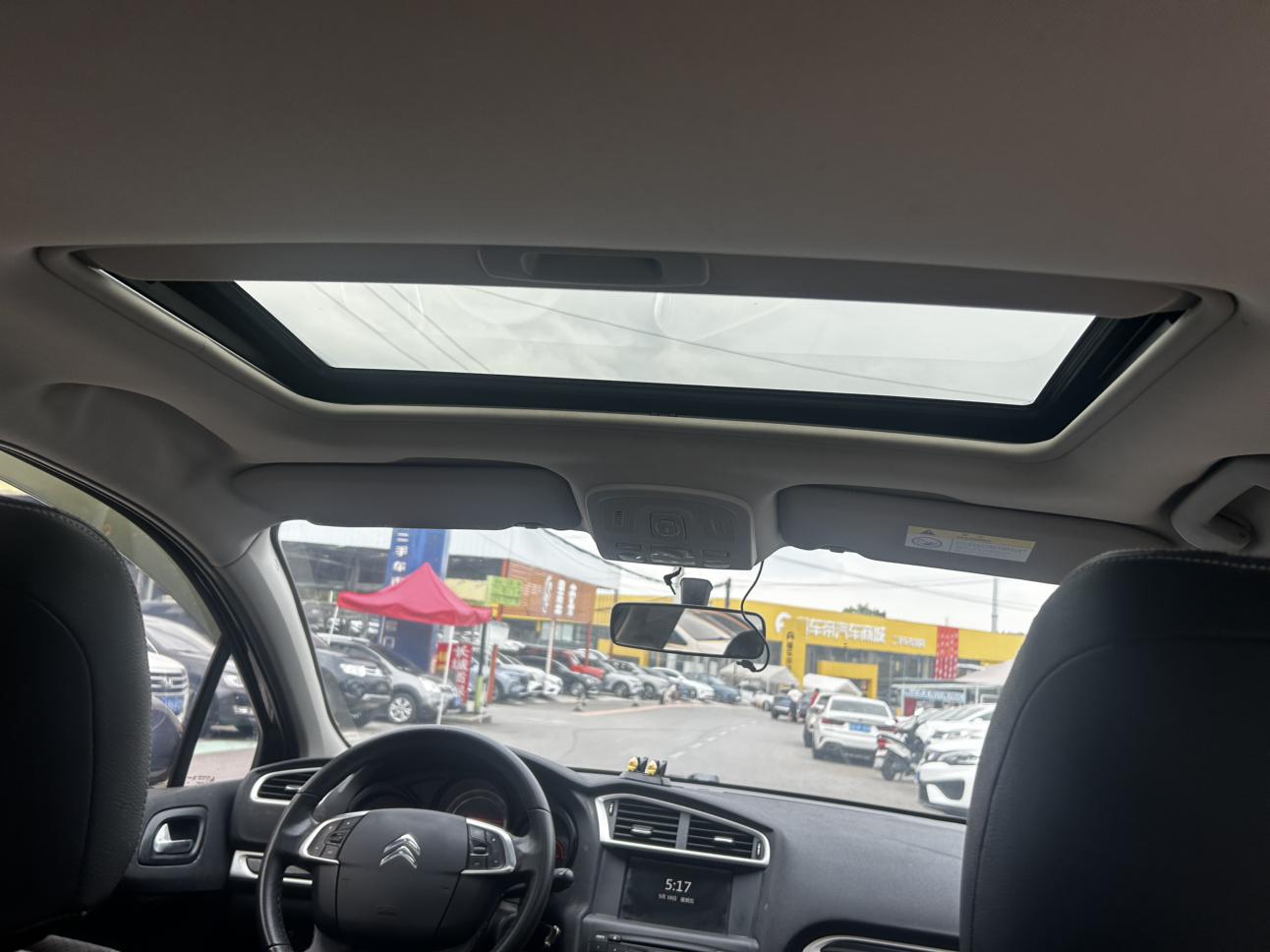 Citroen C4L 2015 thumb 11