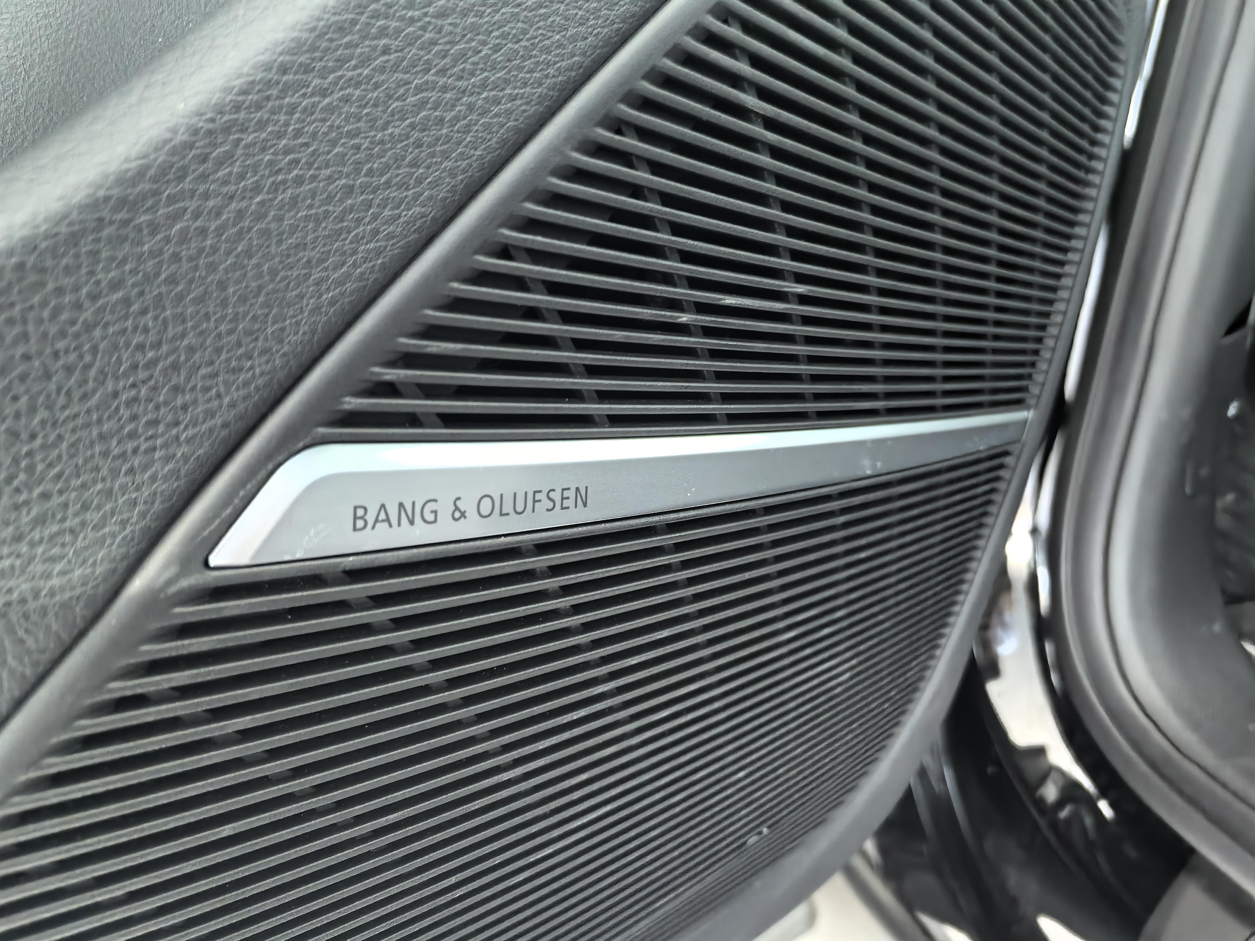 Audi Q7 2025 thumb 9
