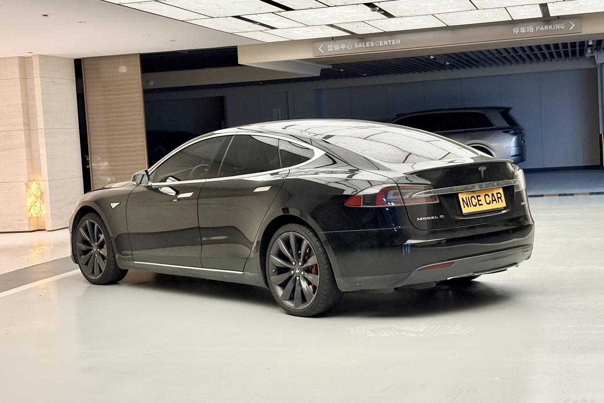 Tesla Model S 2014 thumb 3