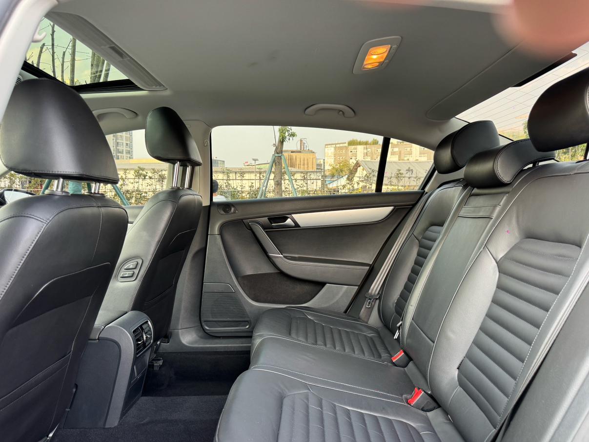 Volkswagen Magotan 2015 thumb 8
