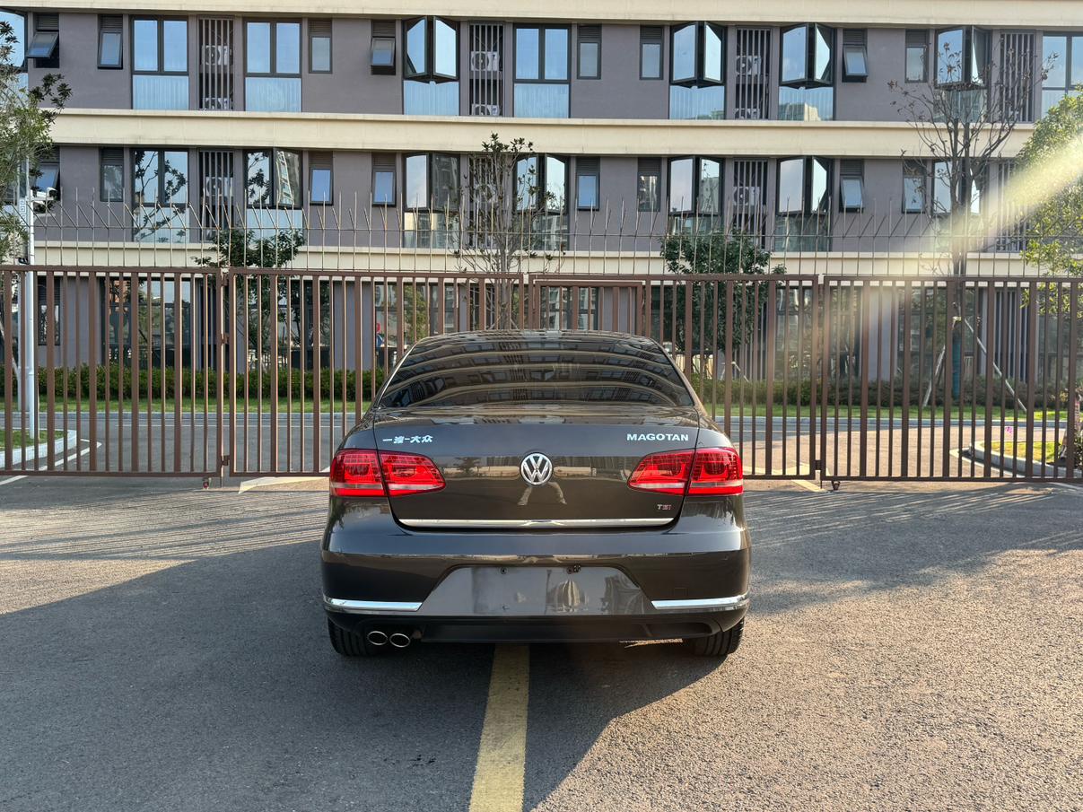 Volkswagen Magotan 2015 thumb 11