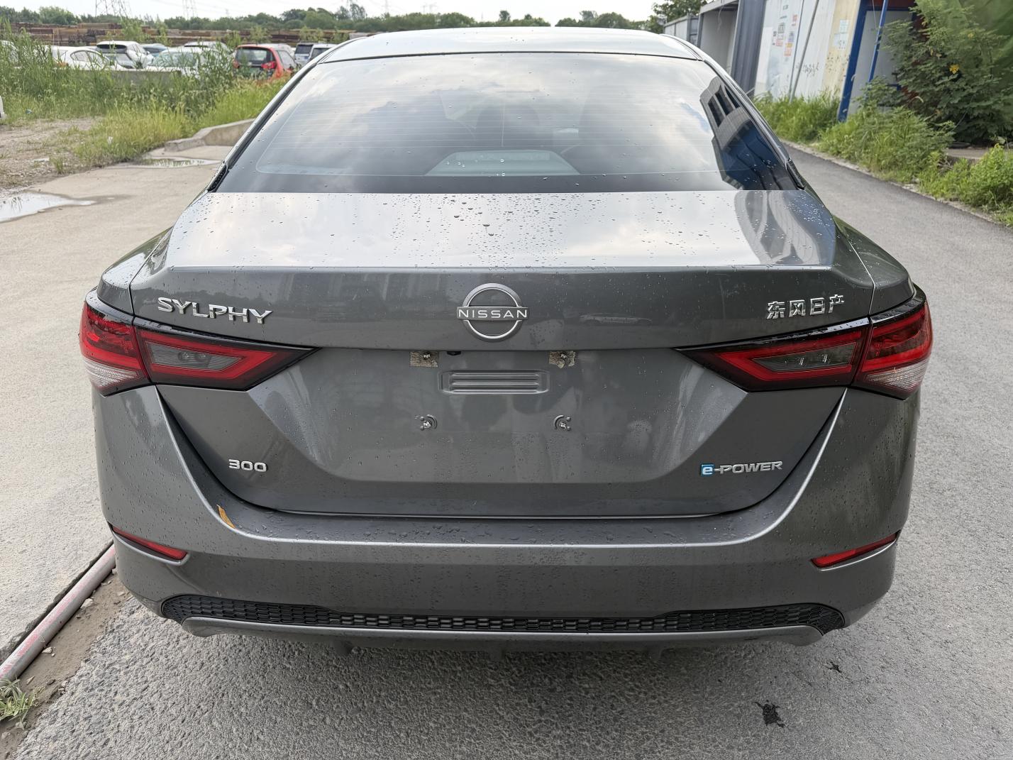 Nissan Sylphy 2022 thumb 3