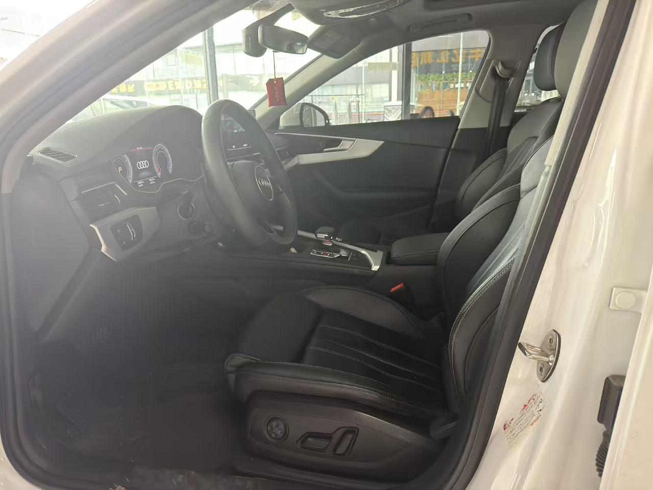 Audi A4 2020 thumb 8