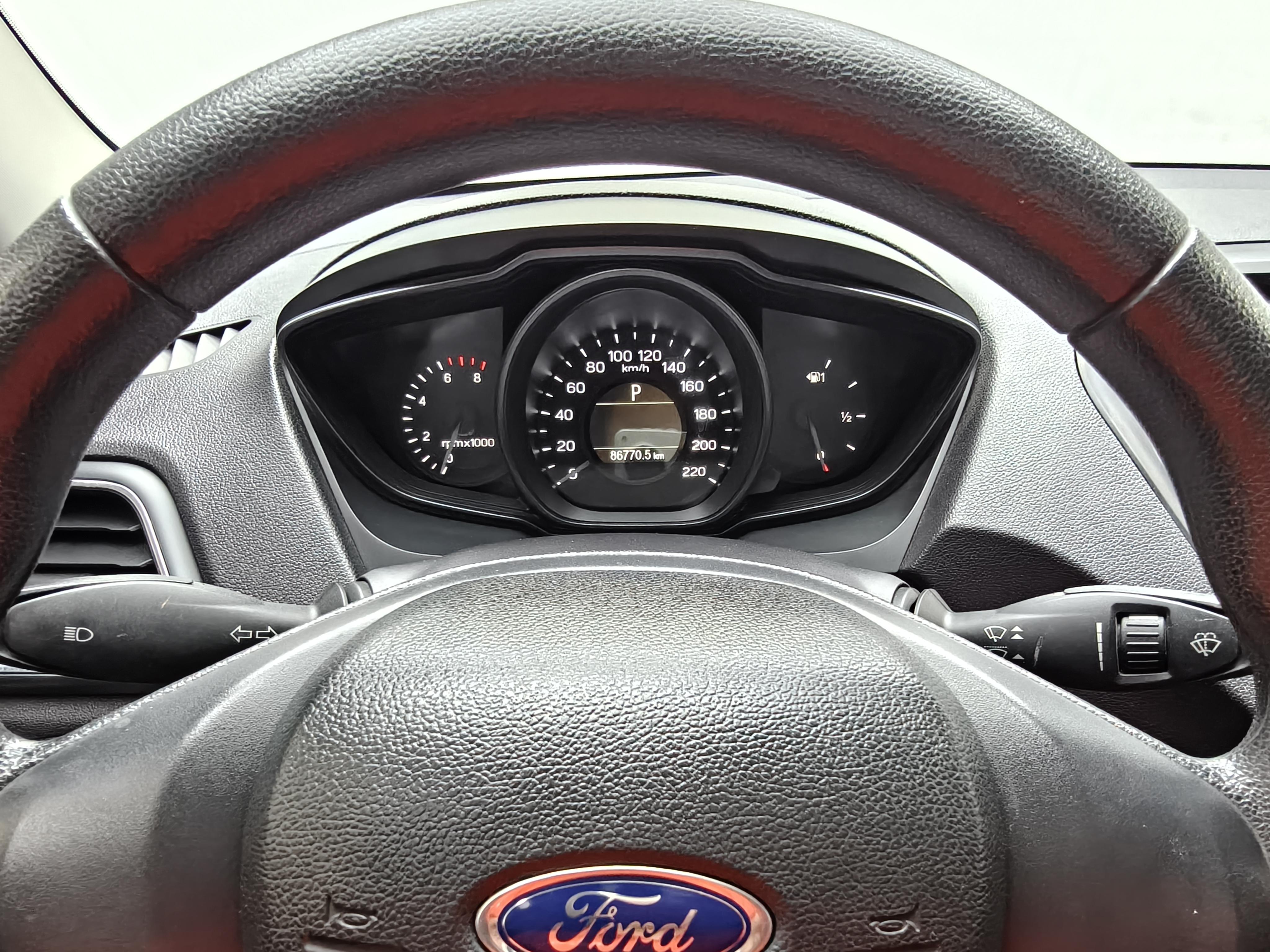 Ford Focus 2019 thumb 5