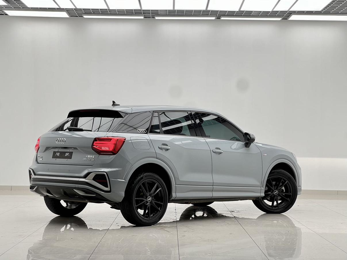 Audi Q2 2022 thumb 3