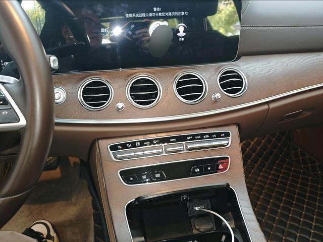 Mercedes-Benz E-Класс 2023 thumb 6