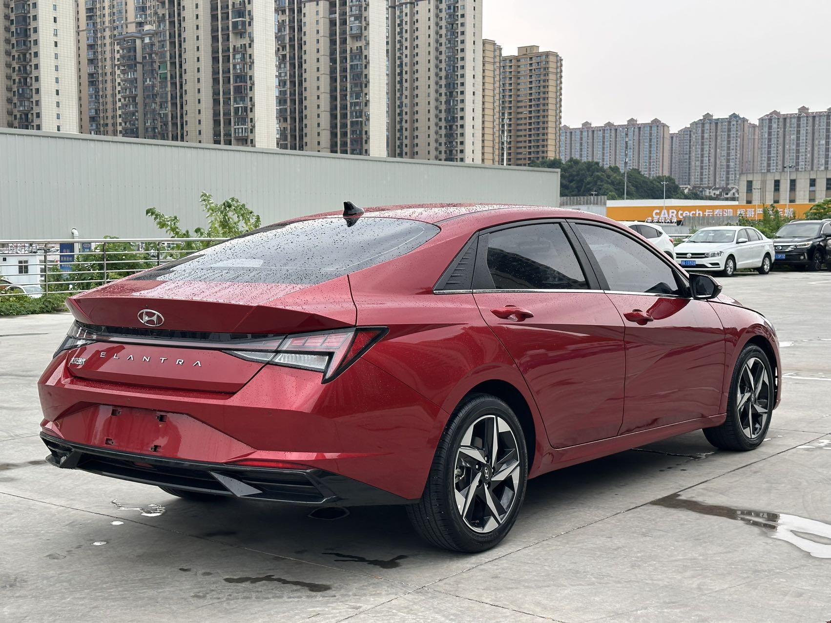 Hyundai Elantra 2022 thumb 5