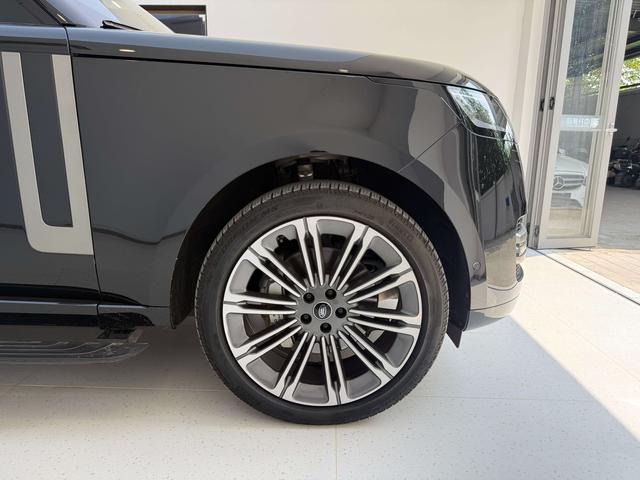 Land Rover Range Rover 2025 thumb 4