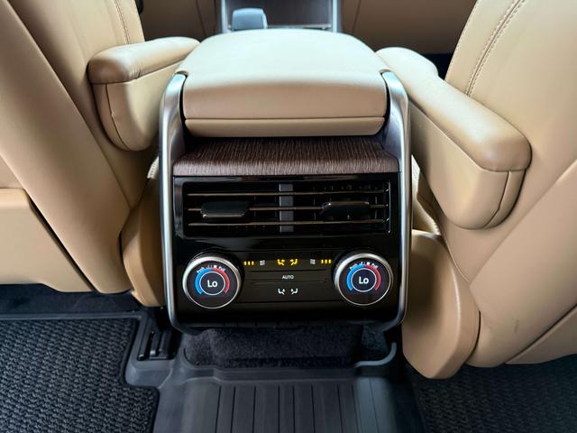 Land Rover Range Rover 2025 thumb 6