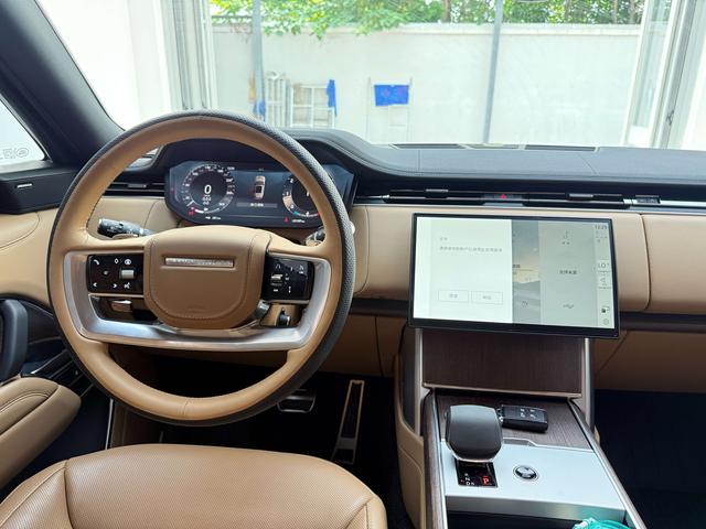 Land Rover Range Rover 2025 thumb 7