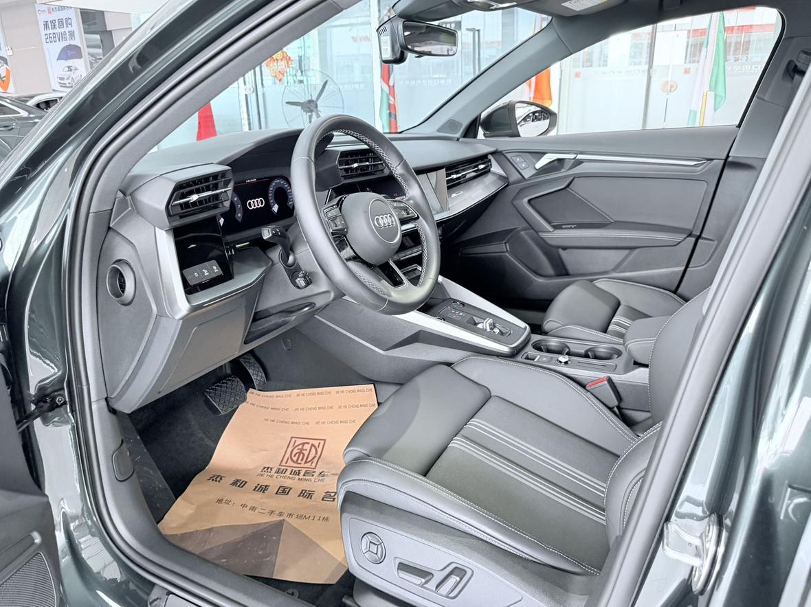 Audi A3 2023 thumb 8