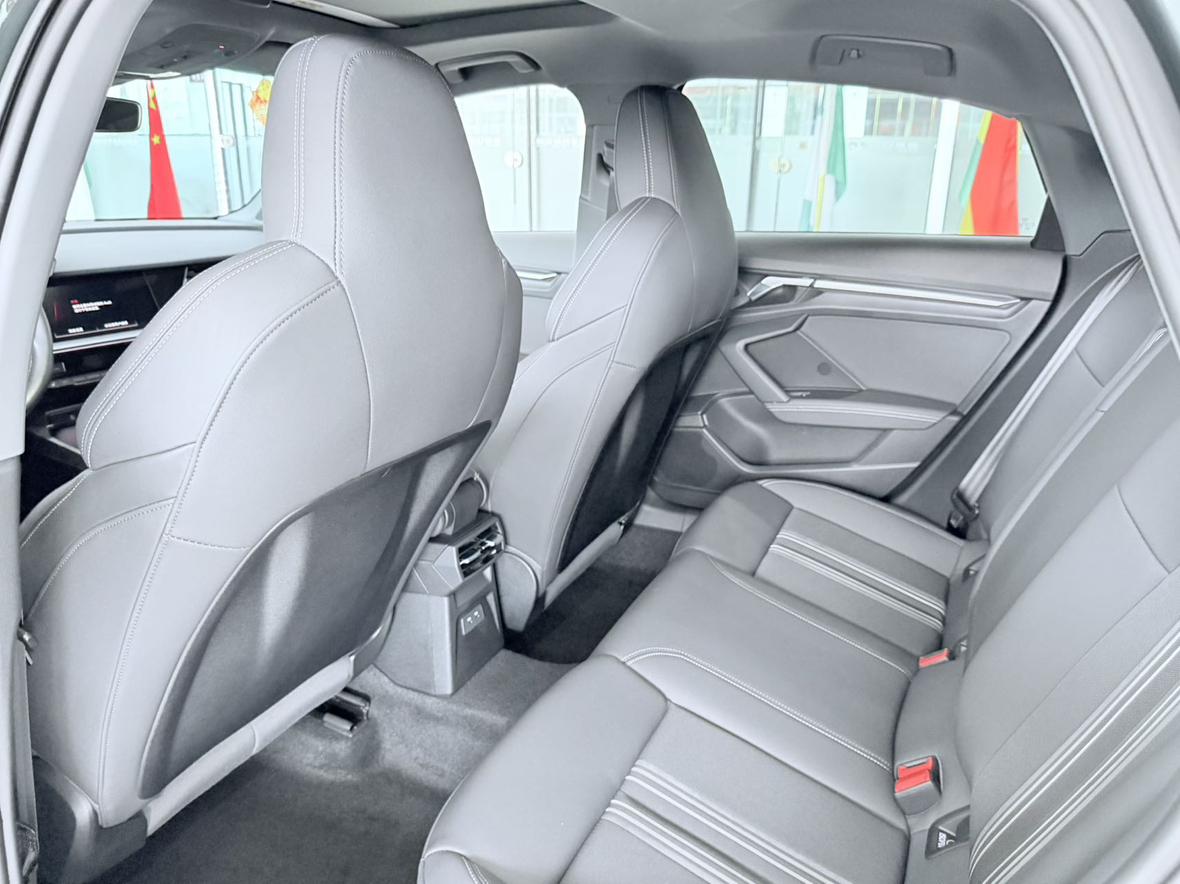 Audi A3 2023 thumb 9