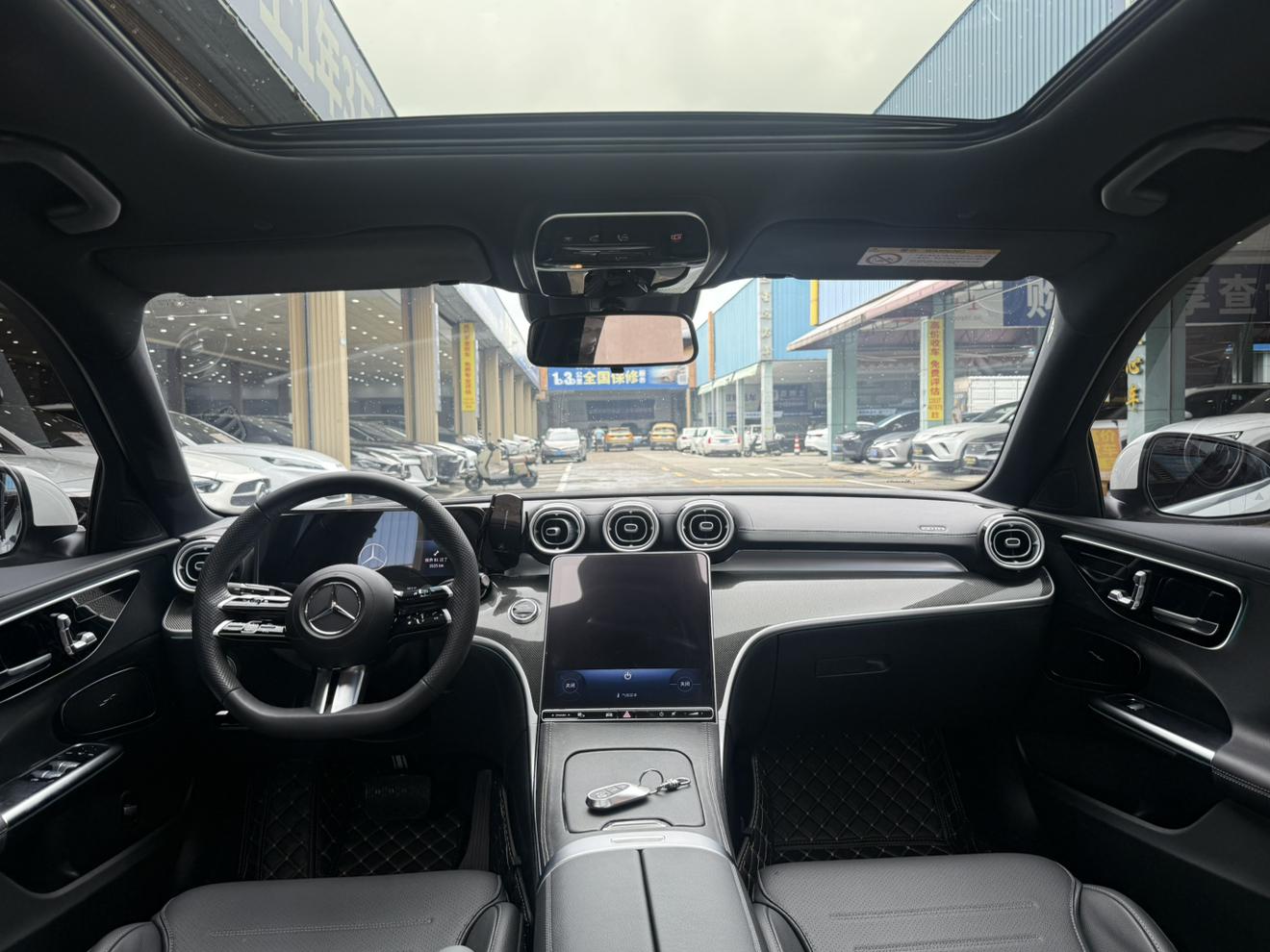 Mercedes-Benz C-Класс 2025 thumb 7