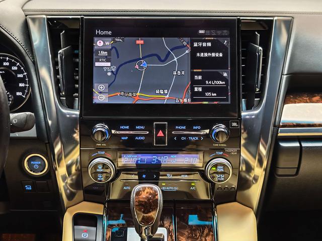 Toyota Alphard 2021 thumb 8