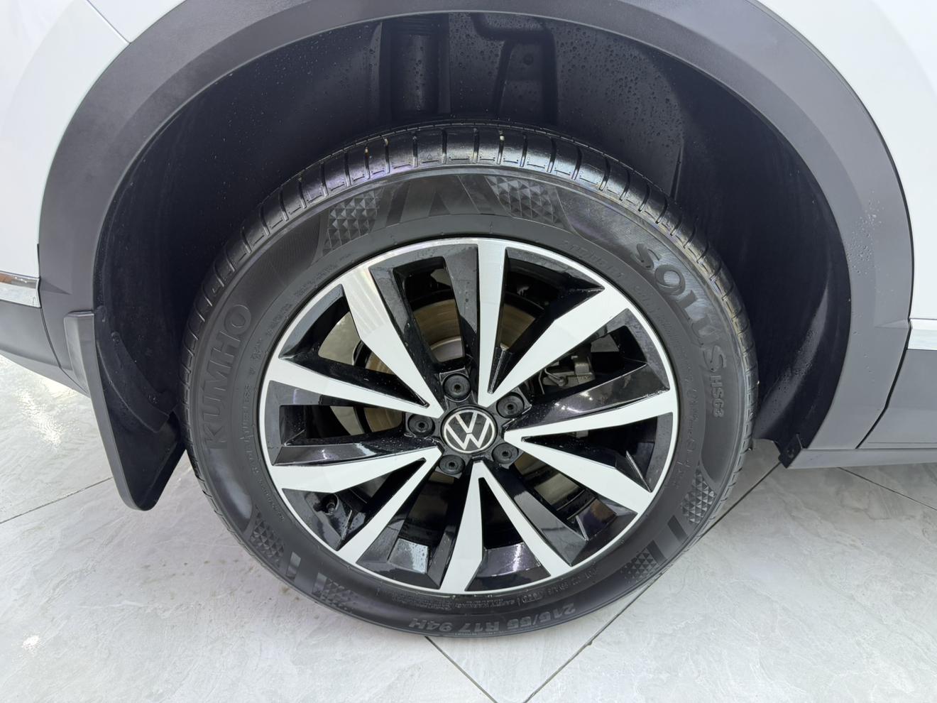Volkswagen T-Roc 2023 thumb 5