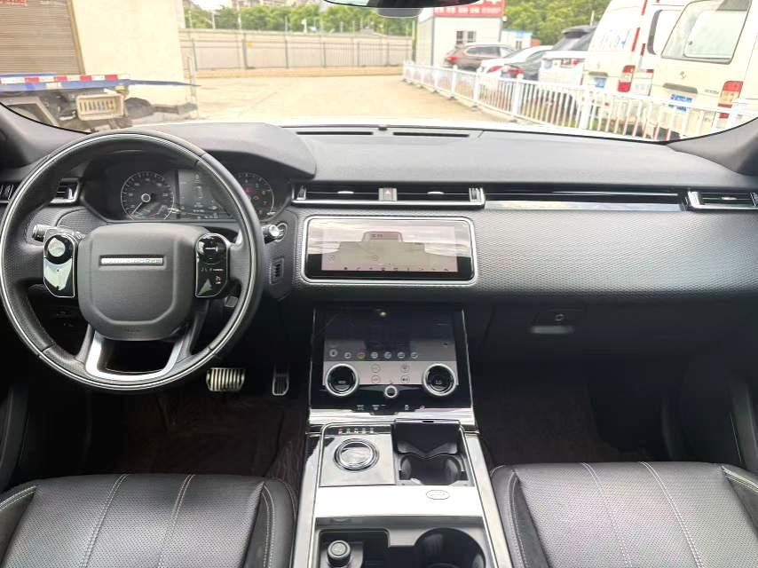 Land Rover Range Rover Evoque 2018 thumb 5