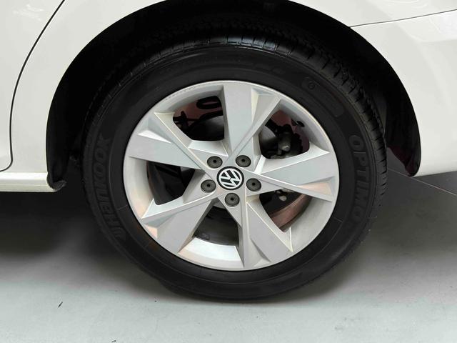 Volkswagen Bora 2013 thumb 7