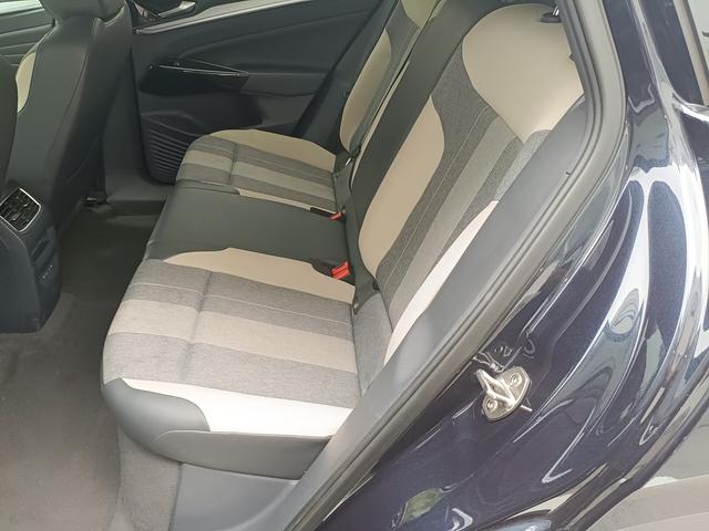 Volkswagen ID.4 2024 thumb 10