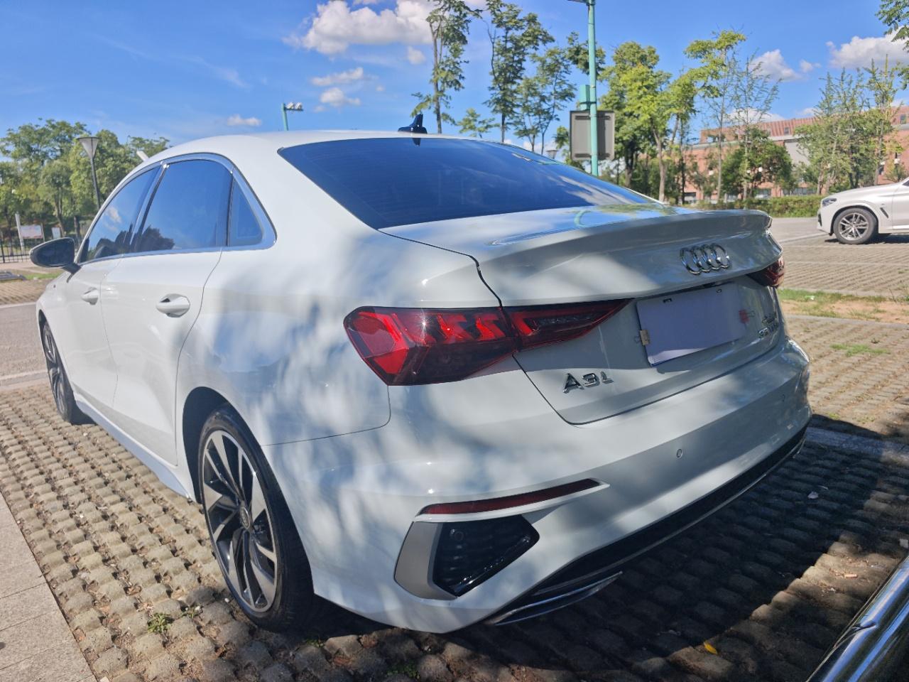 Audi A3 2023 thumb 2