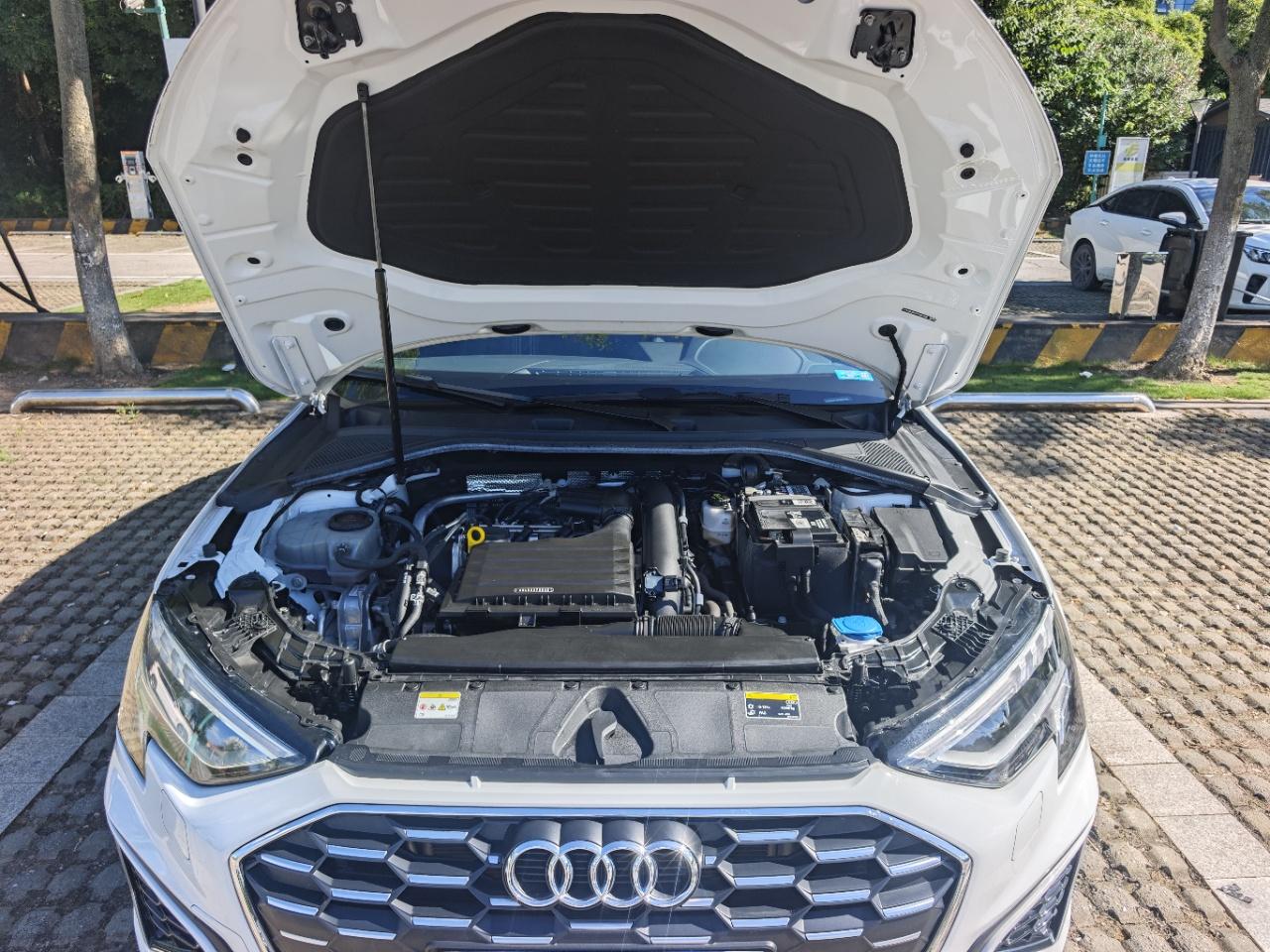 Audi A3 2023 thumb 4