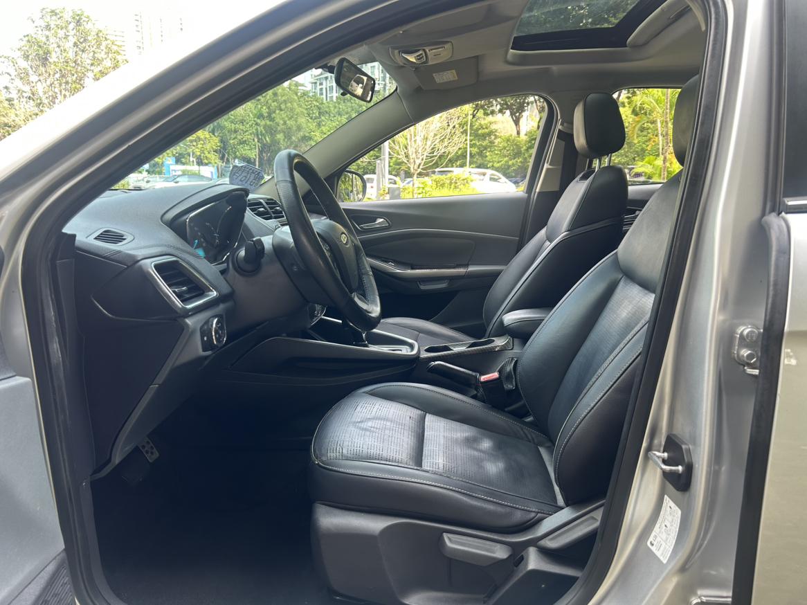 Ford Focus 2015 thumb 7