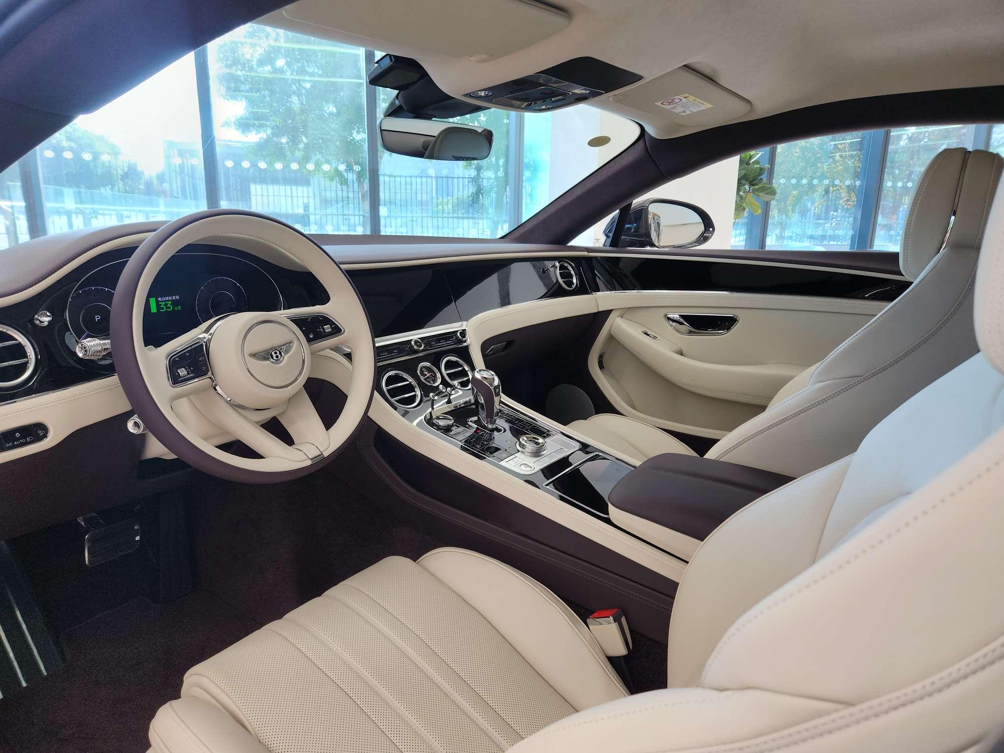 Bentley PHEV 2026 thumb 5