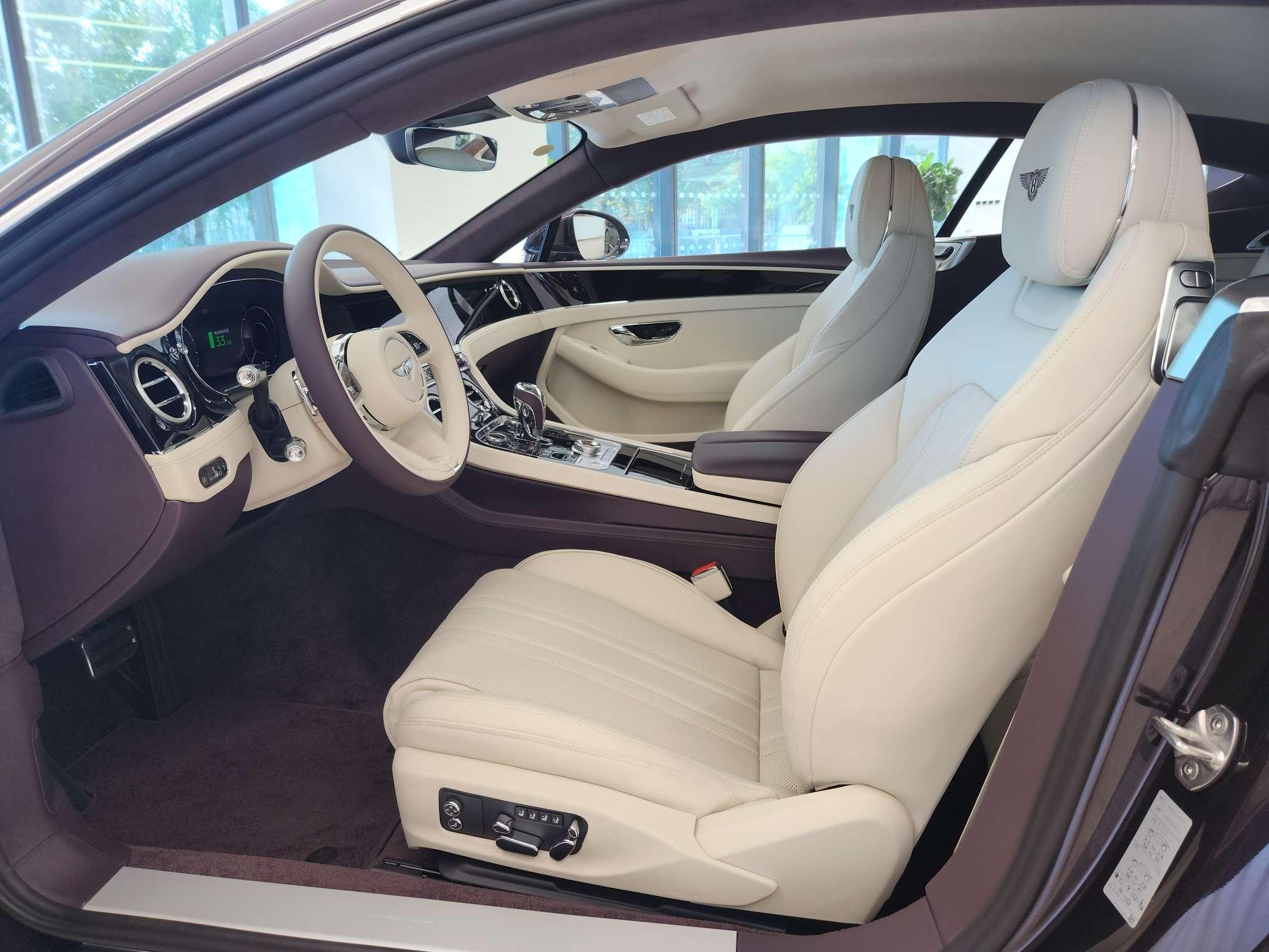 Bentley PHEV 2026 thumb 6