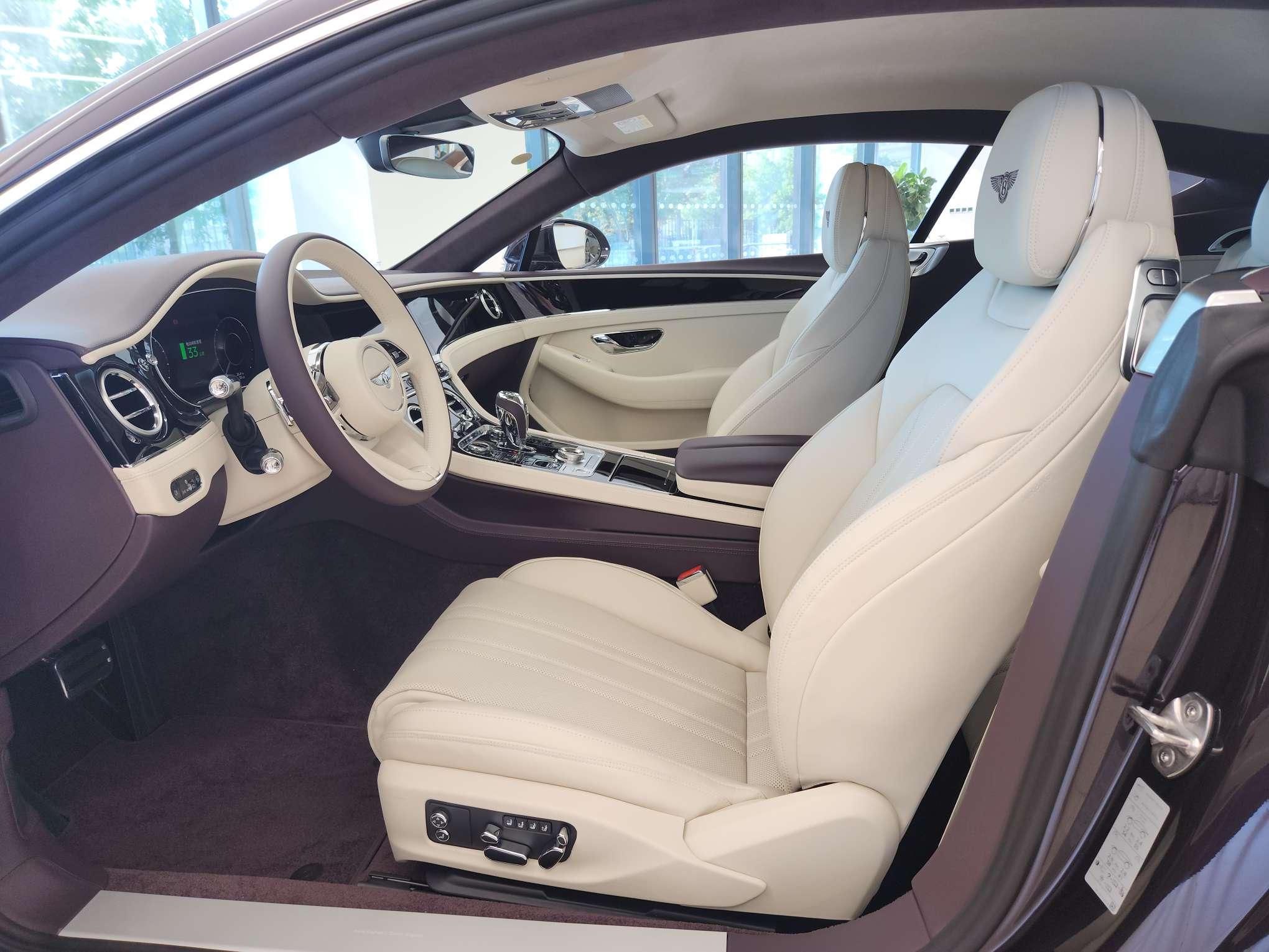 Bentley PHEV 2026 thumb 8