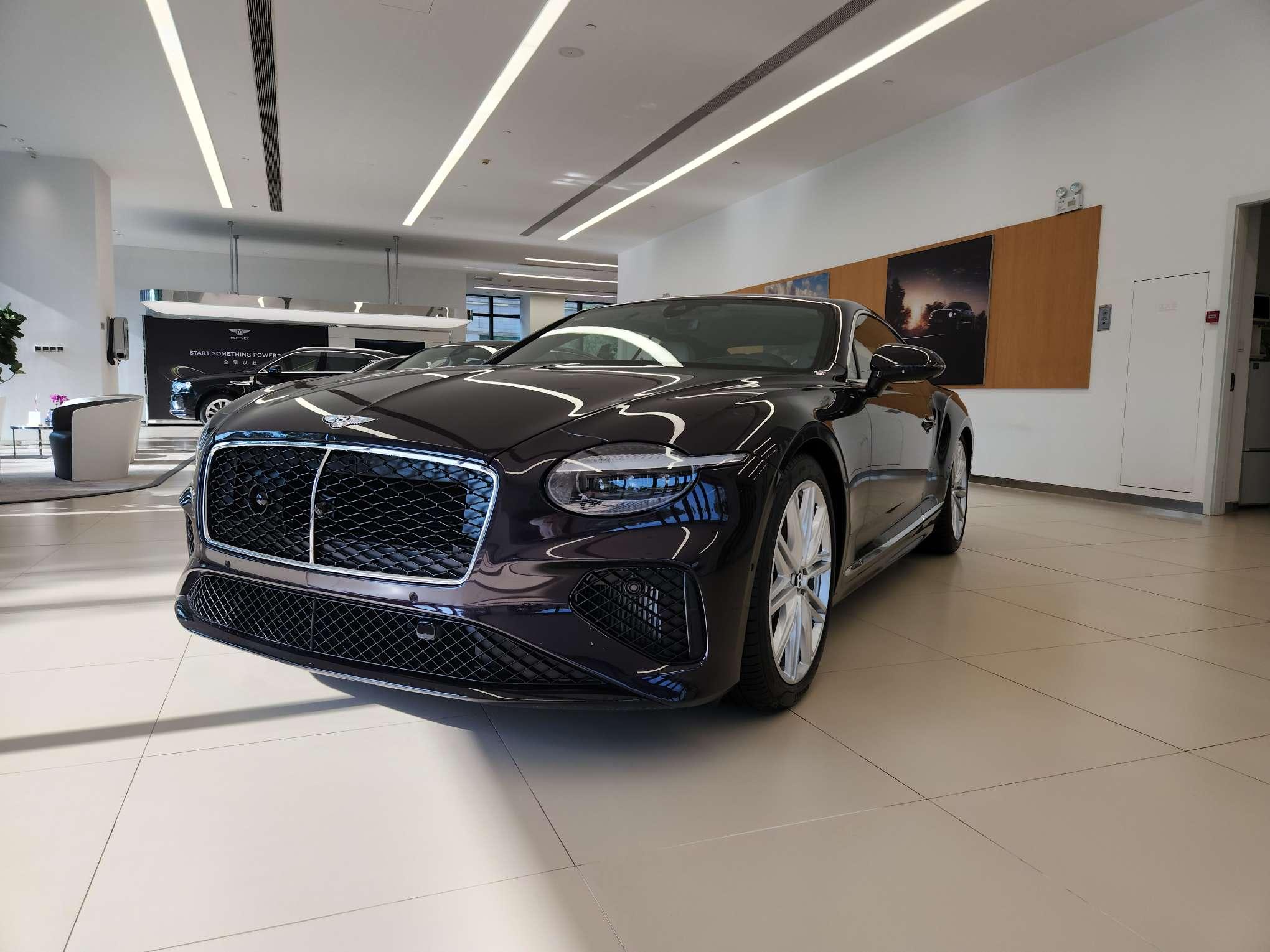 Bentley PHEV 2026 thumb 9