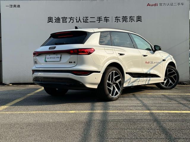 Audi Q6L e-tron 2026 thumb 2