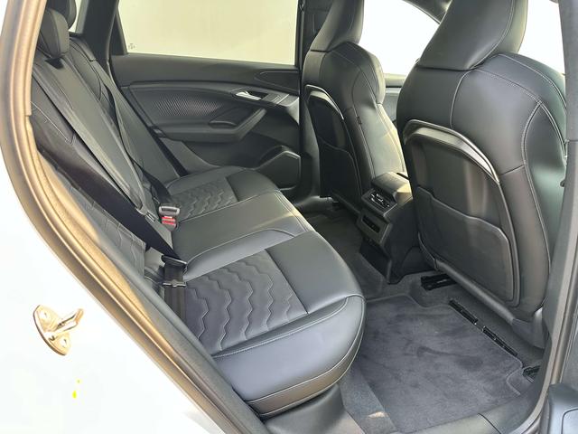 Audi Q6L e-tron 2026 thumb 7