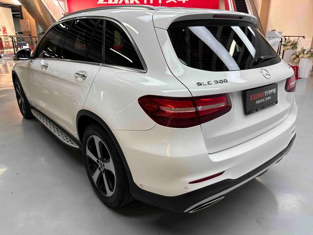 Mercedes-Benz GLC 2017 thumb 3
