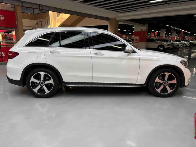 Mercedes-Benz GLC 2017 thumb 6