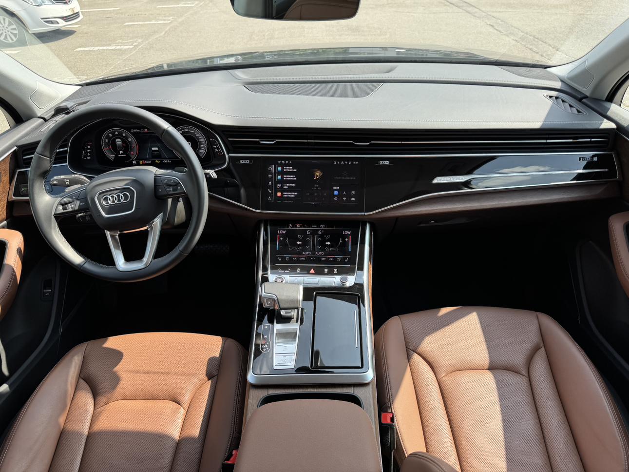 Audi Q7 2025 thumb 5