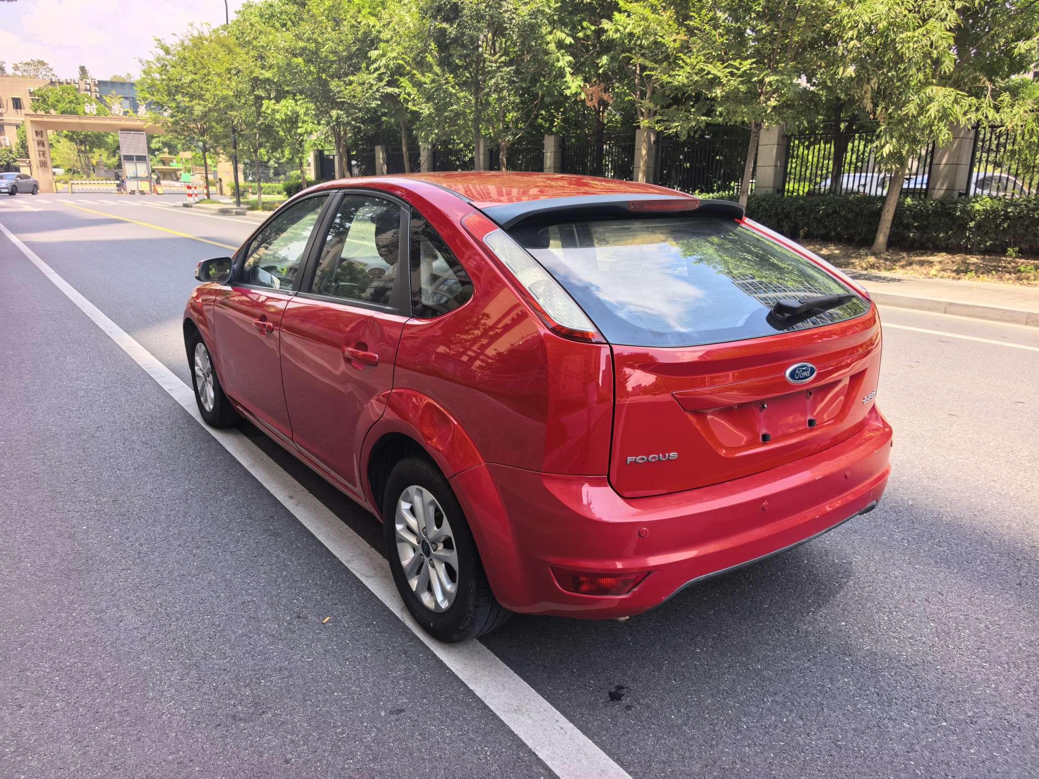 Ford Focus ST 2013 thumb 3