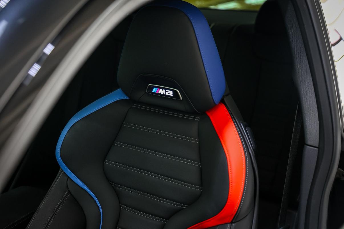 BMW M2 2024 thumb 3
