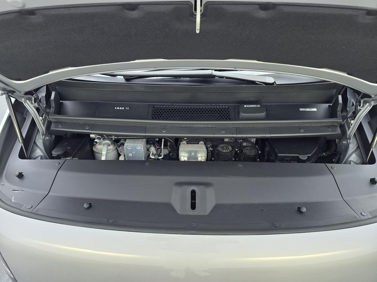 Lixiang (Li Auto) Mega 2024 thumb 10