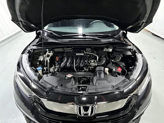 Honda Vezel 2020 thumb 8