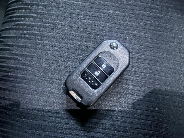 Honda Vezel 2020 thumb 9