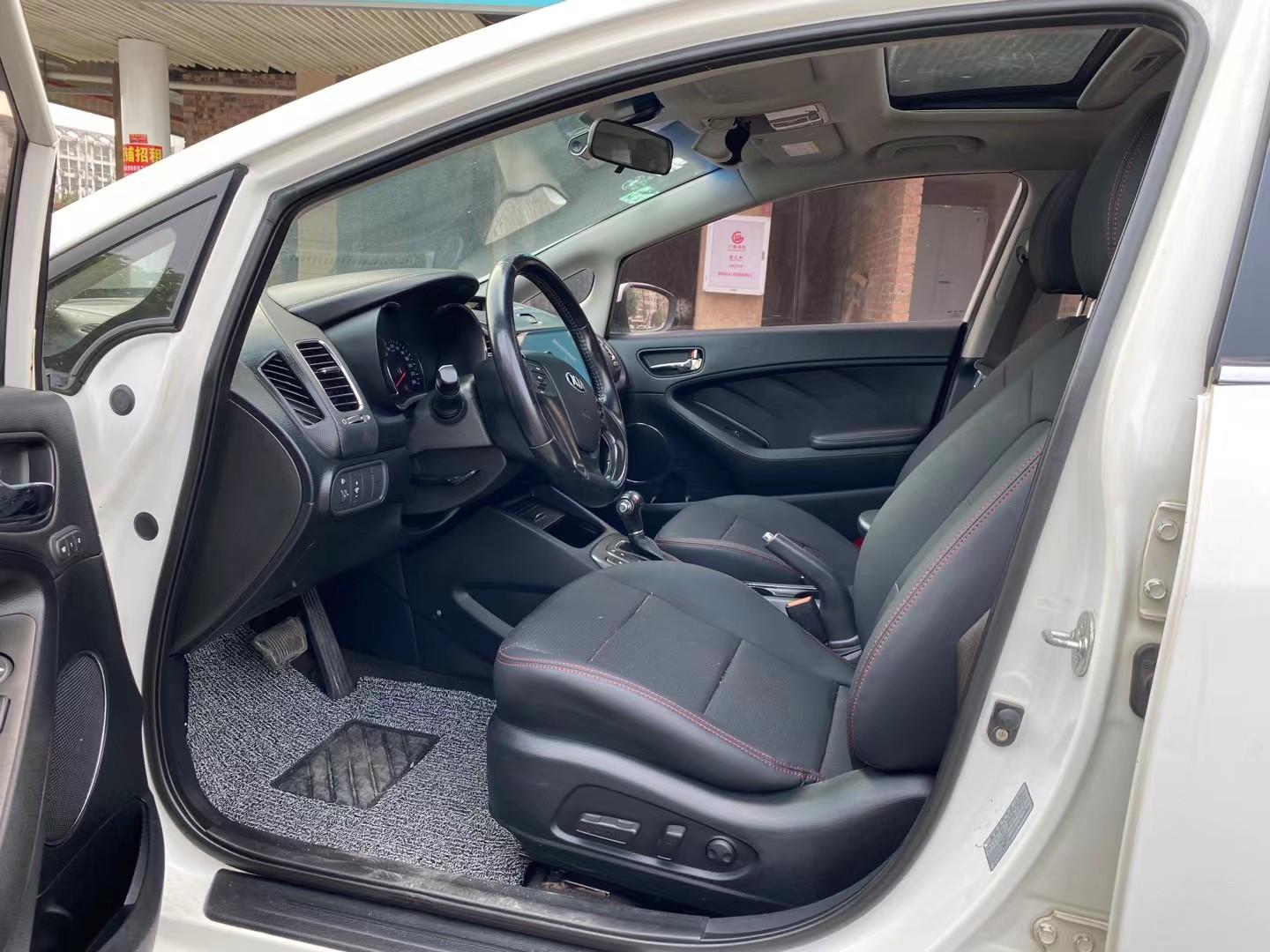 Kia K3 2015 thumb 6