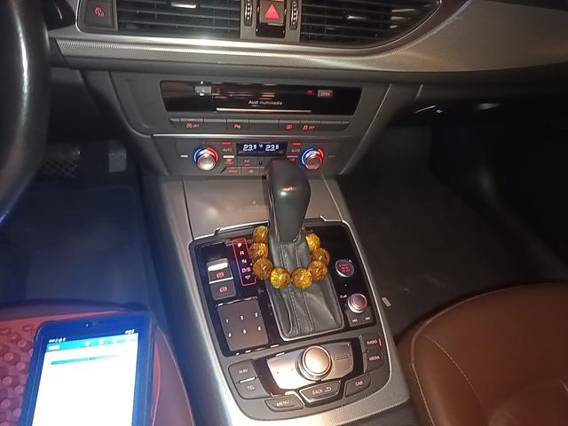 Audi A6 2016 thumb 7