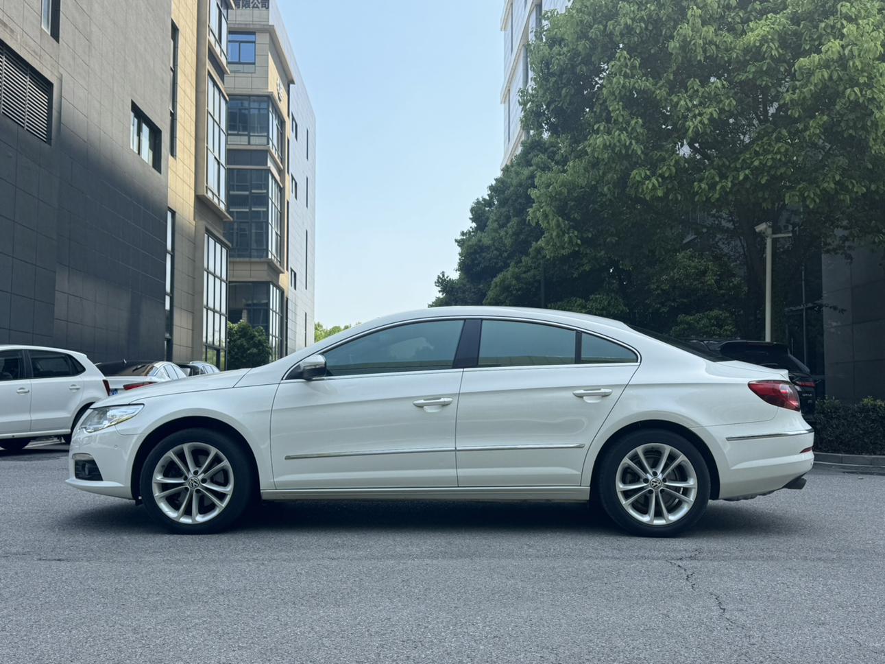 Volkswagen Arteon 2012 thumb 2